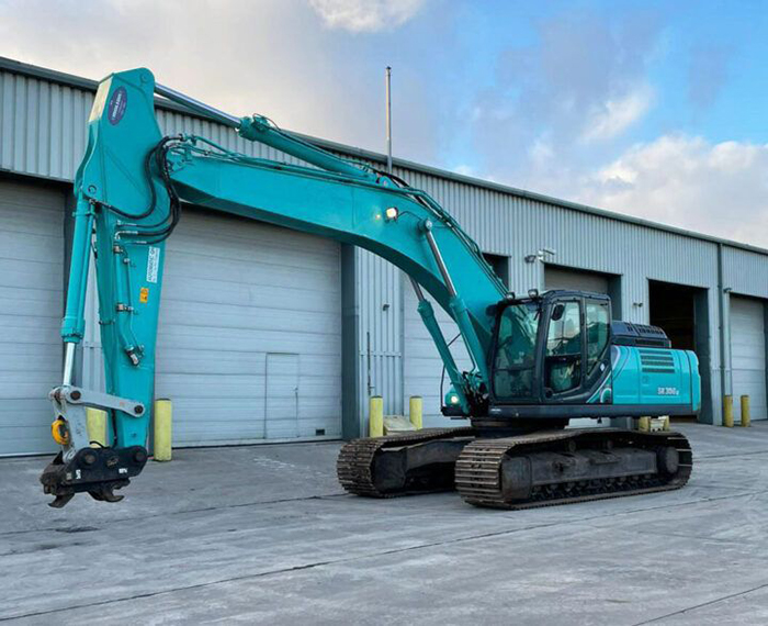 神鋼挖掘機維修電路油路:全方位售后服務保障您的設備運行順暢